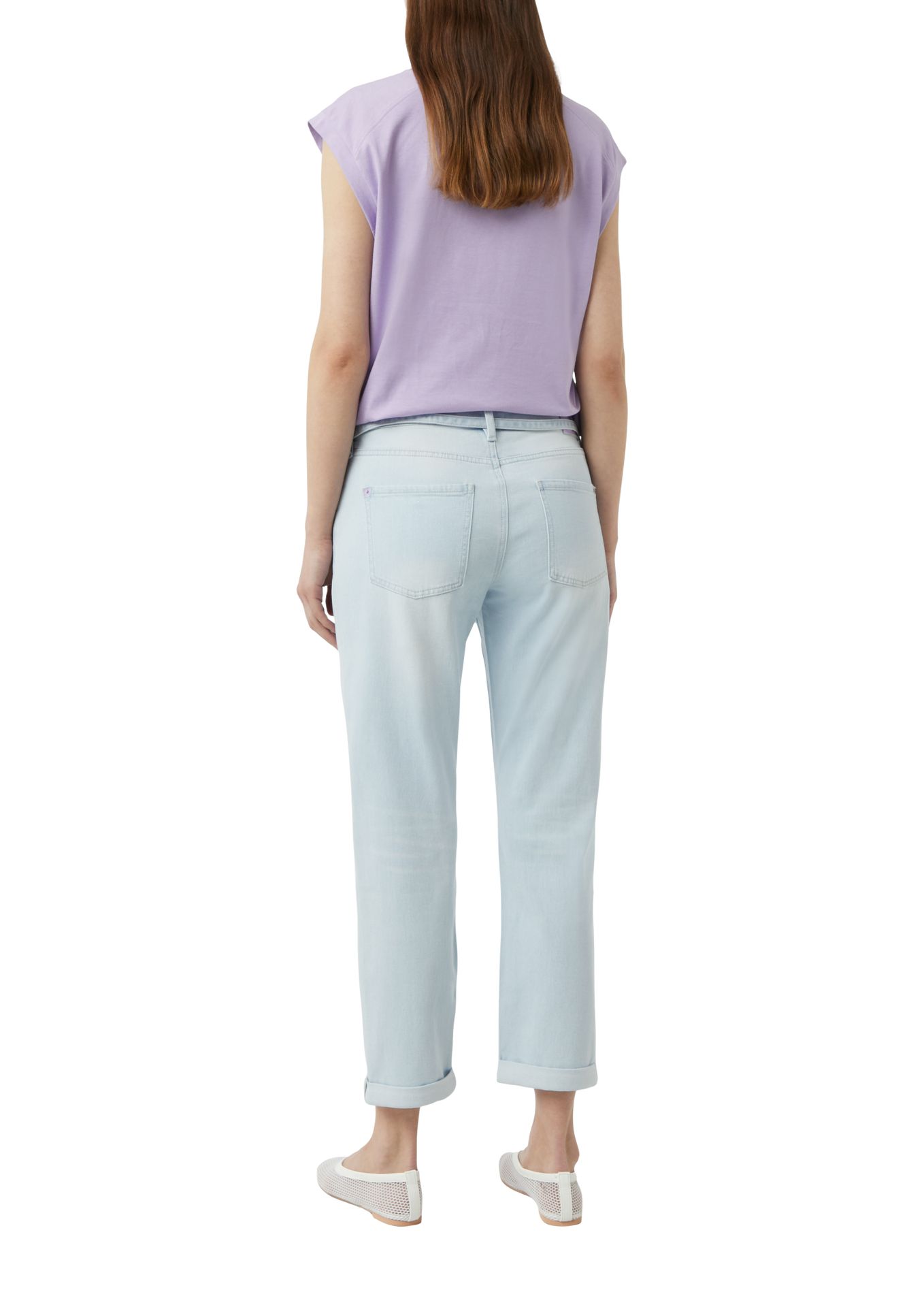 Boyfriend Jeans mit Bindegürtel