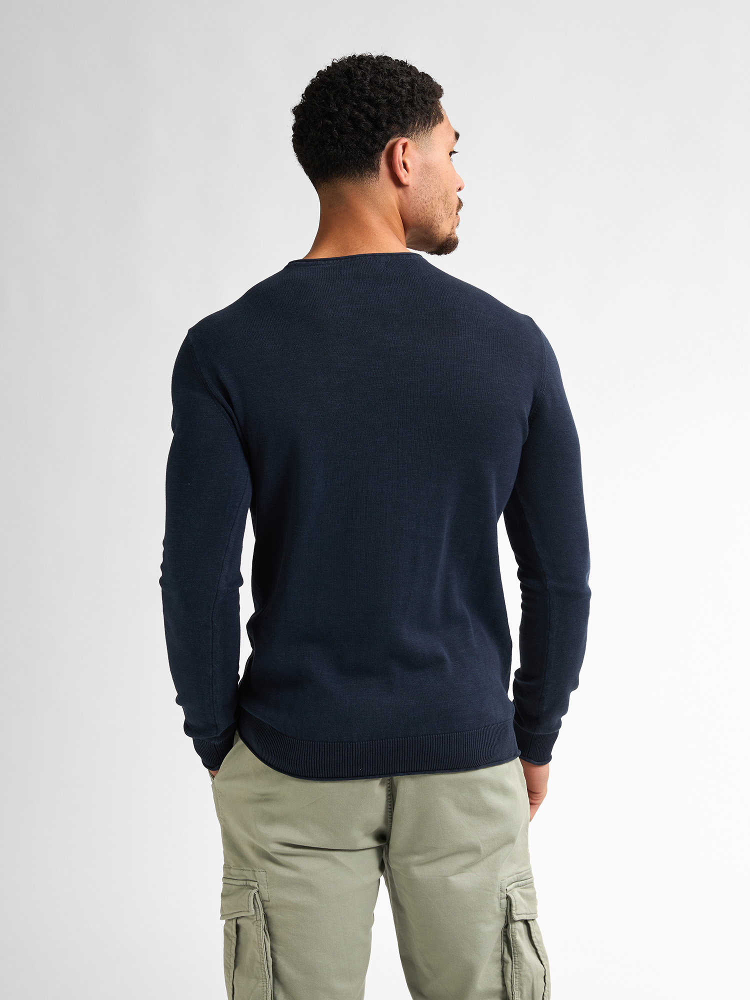 Men Knitwear Round Neck