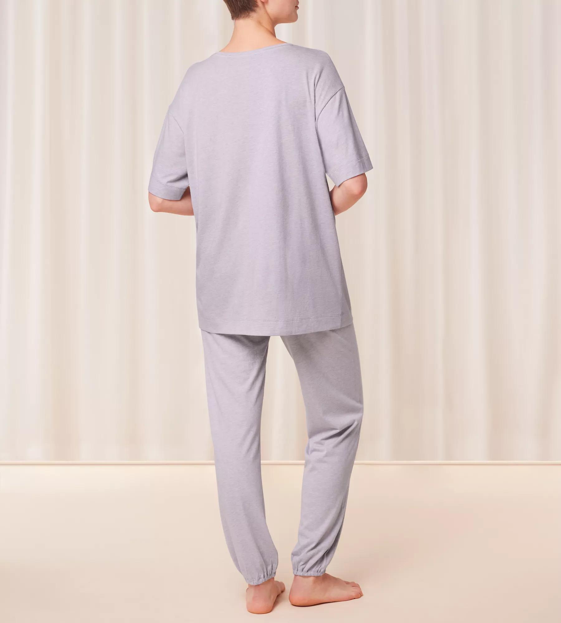 Damen-Schlafanzug aus Bio-Baumwoll-Modal-Jersey mit Statement-Print