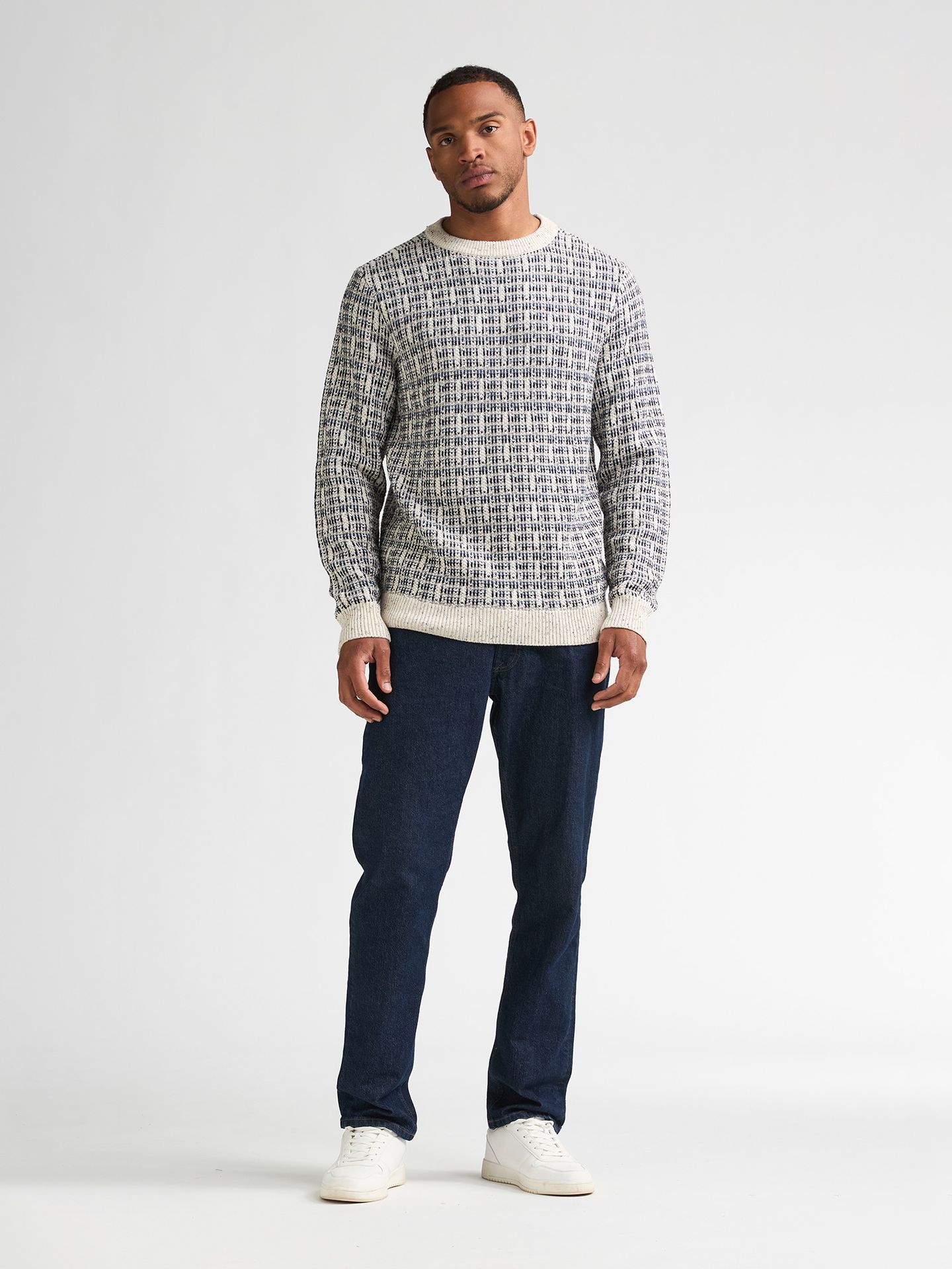 Men Knitwear Round Neck Basic