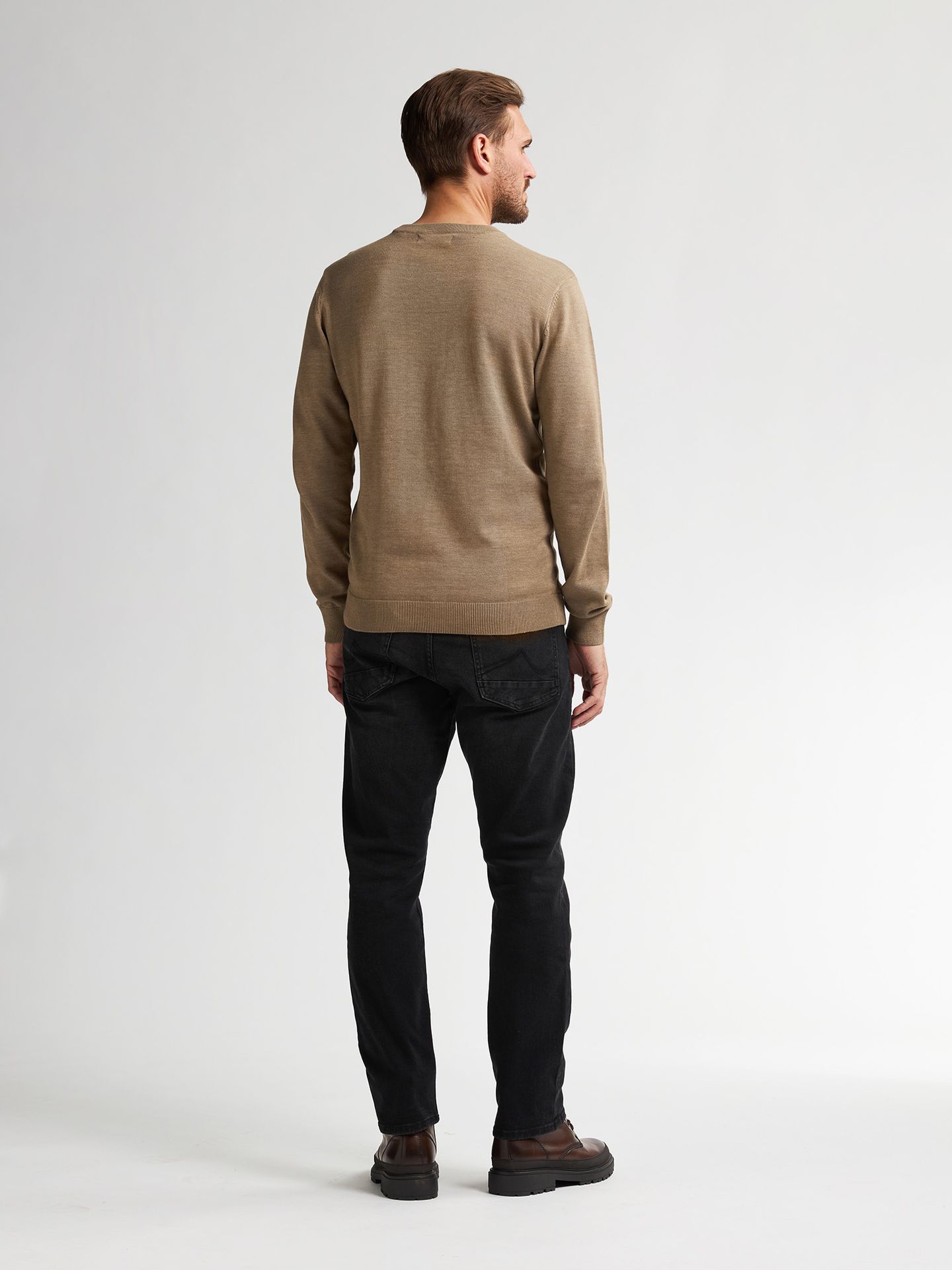Men Knitwear Round Neck Basic