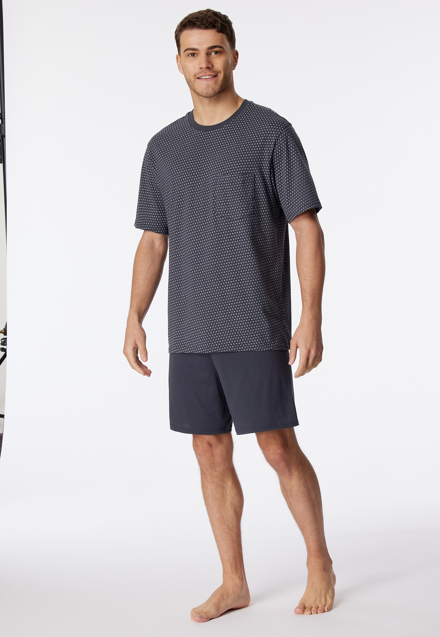 kurzer Herren-Schlafanzug Oberteil im Minimal-Print Hose uni aus reinem Baumwoll-Jersey