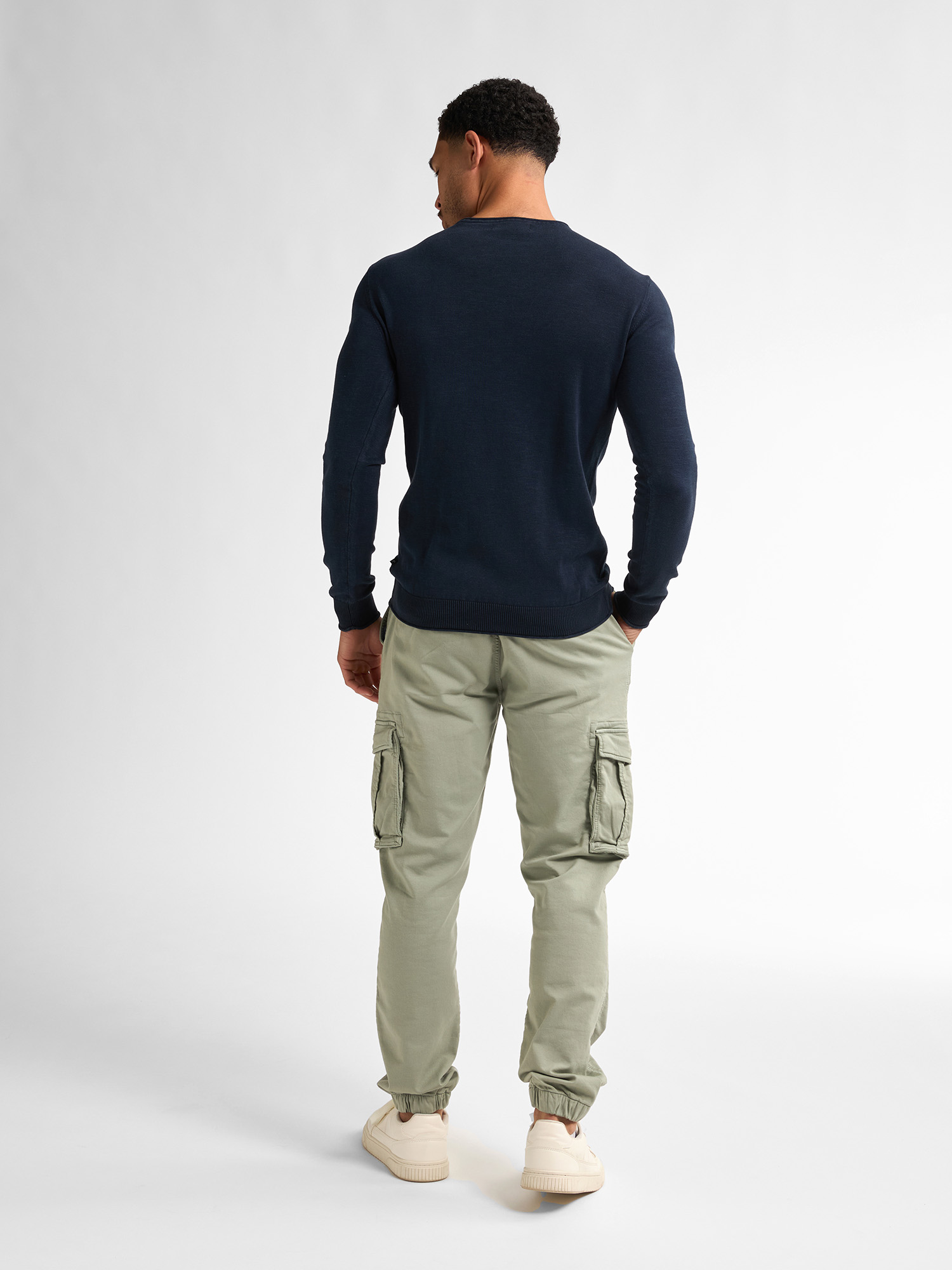 Men Knitwear Round Neck