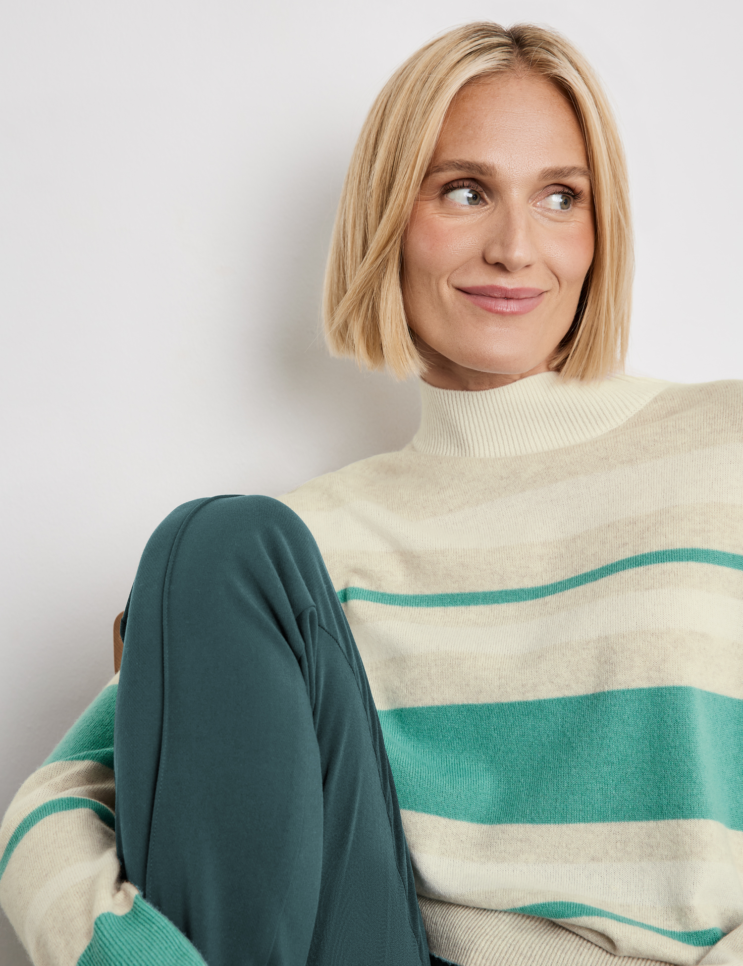 Woll-Pullover mit Blockringel und Cashmere-Anteil