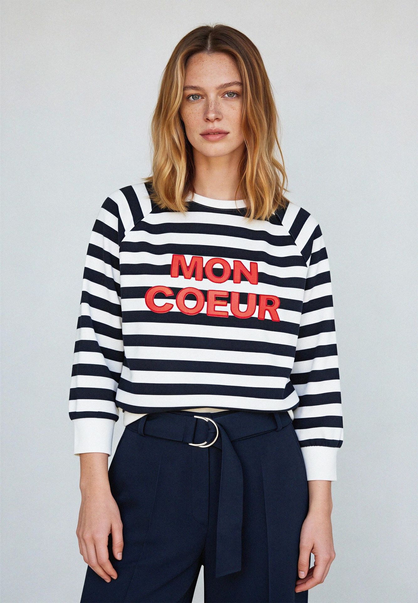 Ringel-Sweatshirt mit rotem Wording-Front-Motiv und Viskose-Anteil