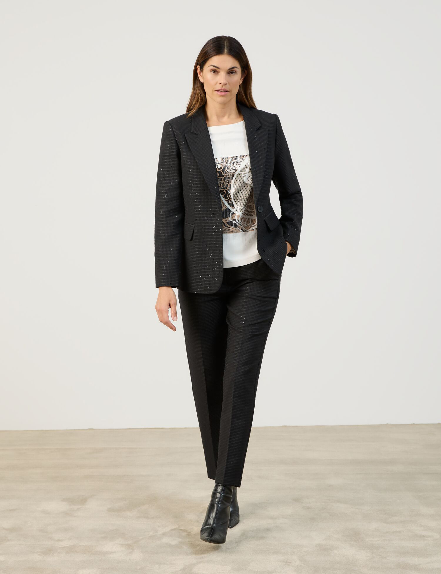 Langarmshirt mit Frontprint und Pailletten