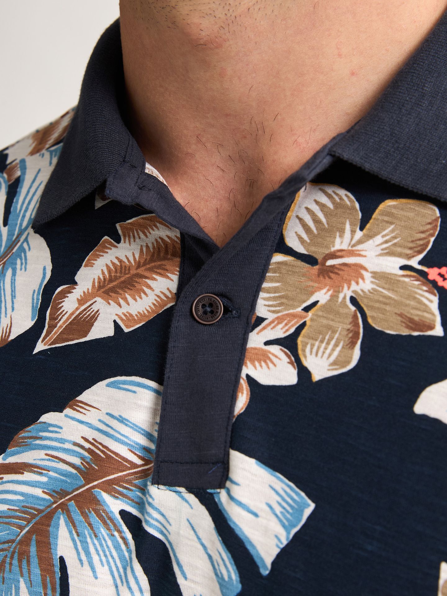 Polo Flower