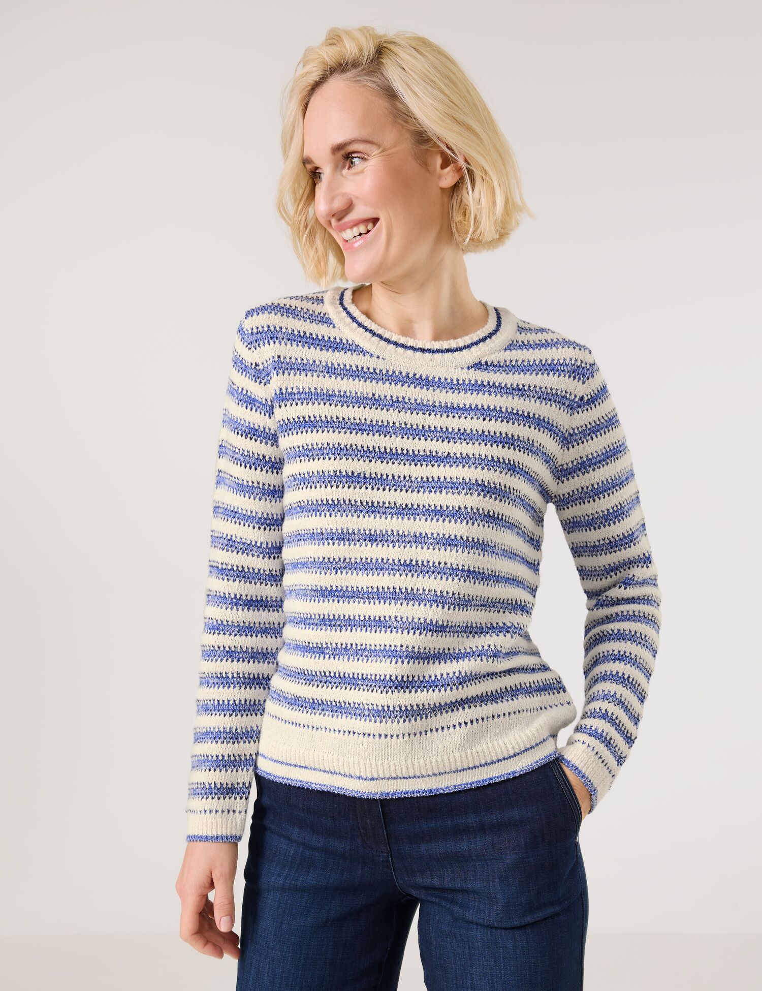 geringelter Sommer-Pullover in Strukturstrick