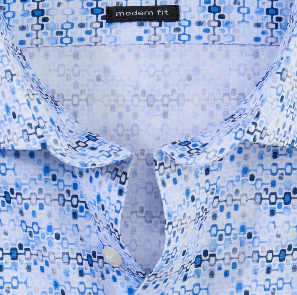 Bügelfreies Hemd, modern fit