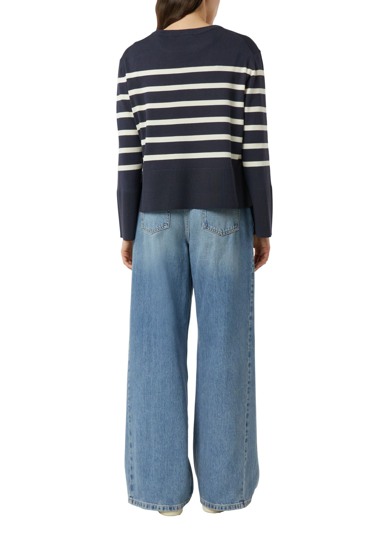 Fein-Strickpullover mit platziertem Ringel aus Viskose-Mix