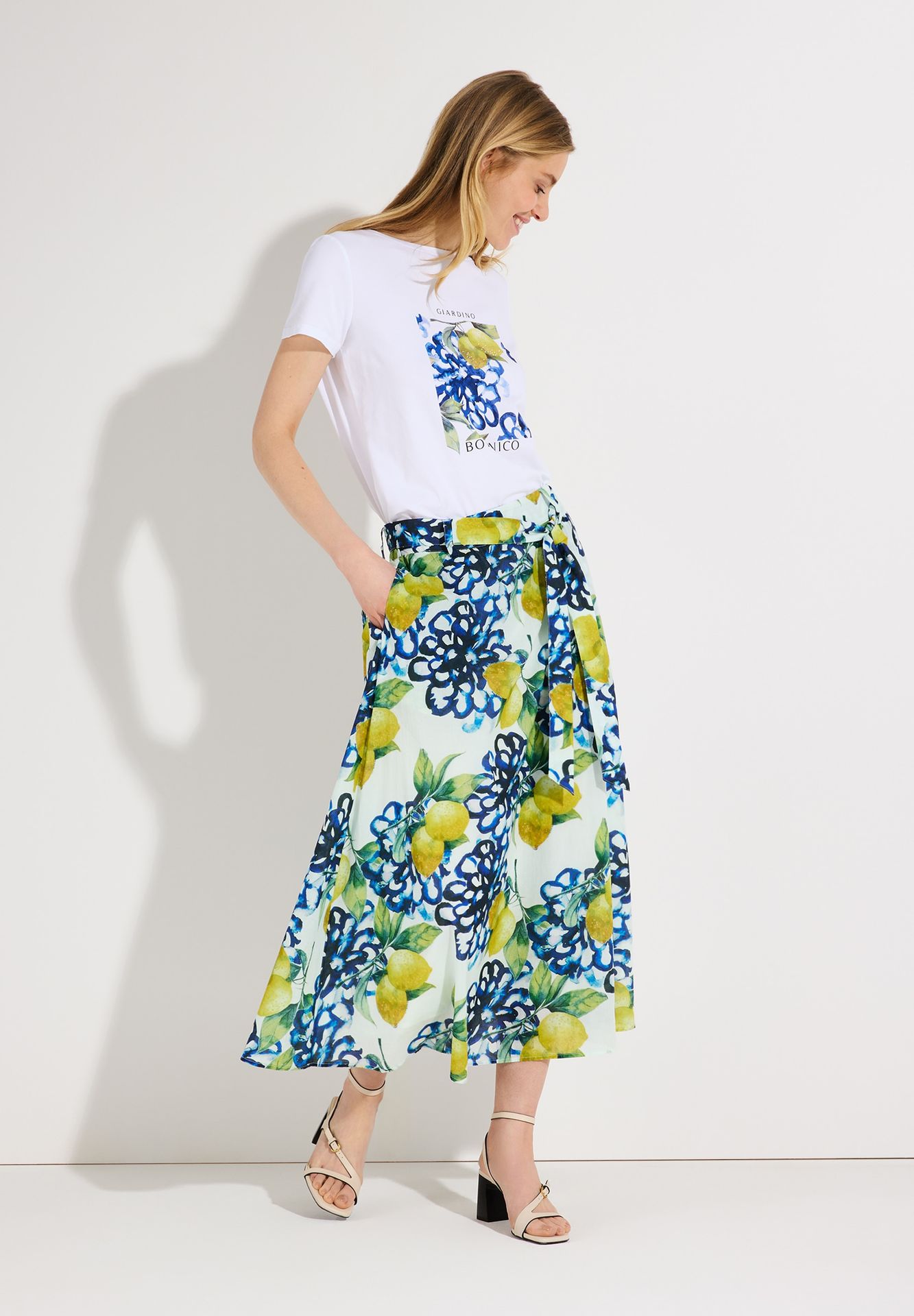 leichter Midi-Rock mit "Zitronen-Print" aus reiner Baumwolle