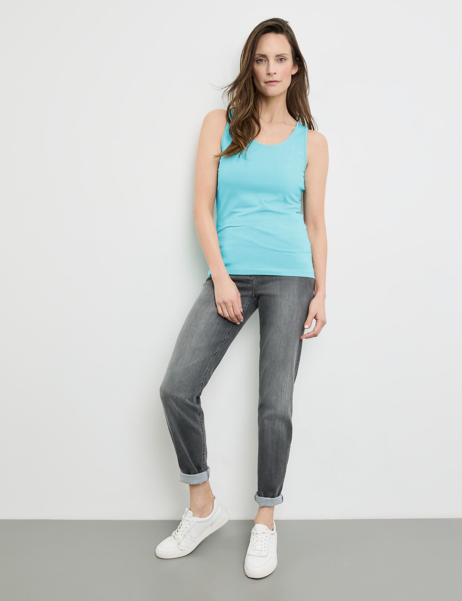 Basic Top aus nachhaltigem Baumwoll-Elasthan | aqua splash | 48