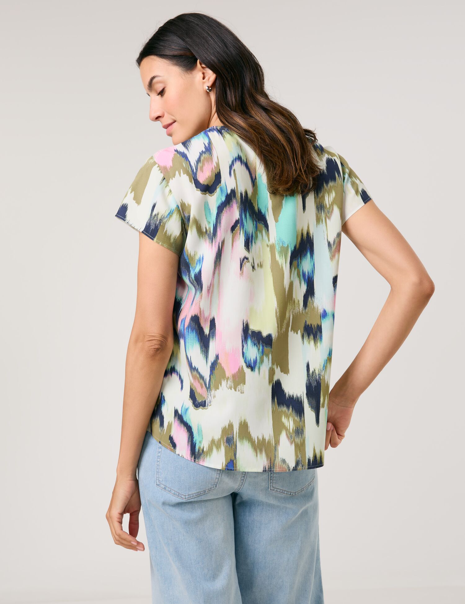 Gemsutertes Blusenshirt mit Faltendetail
