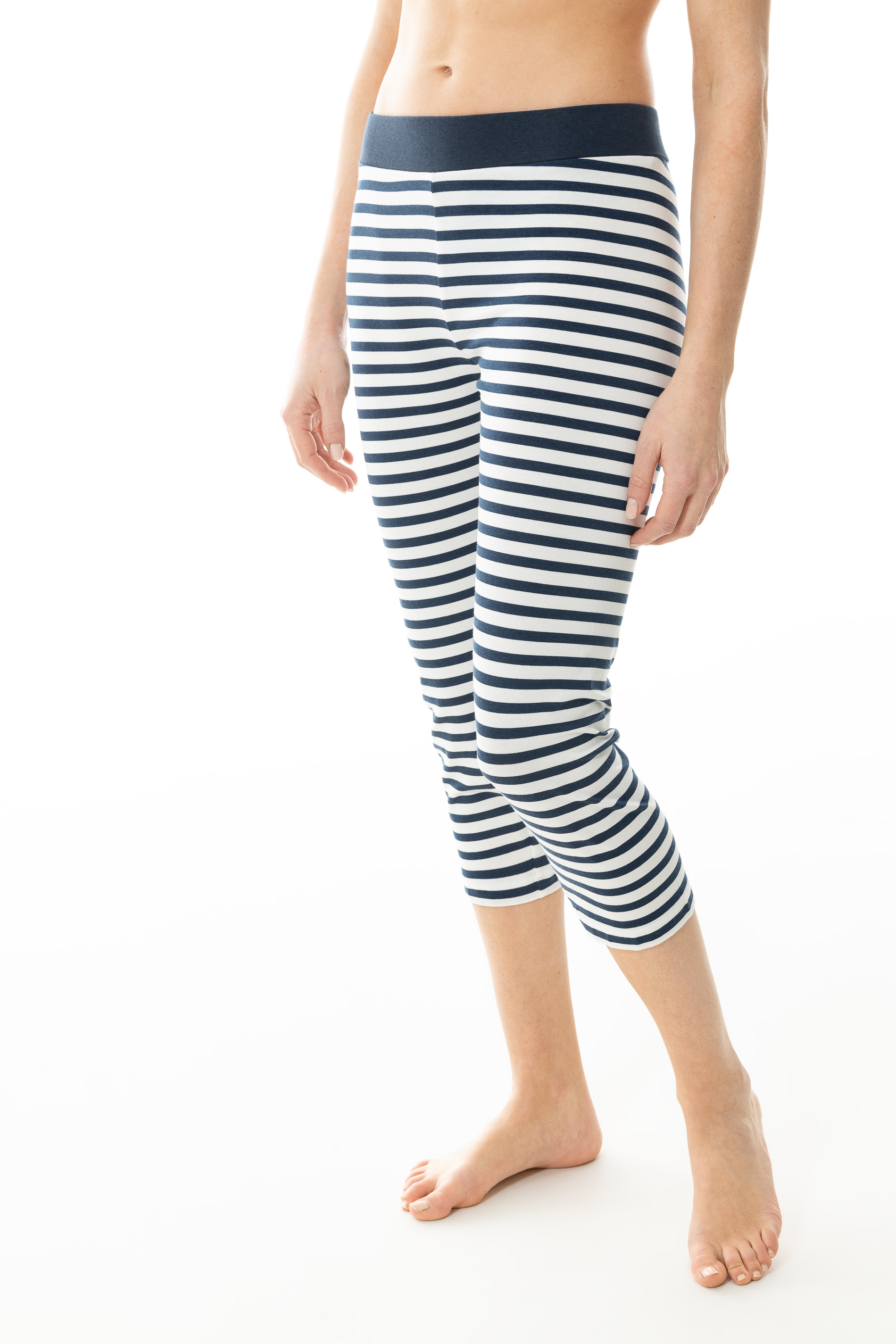 geringelte Damen-Nightpants 3/4 lang aus Baumwoll-Modal
