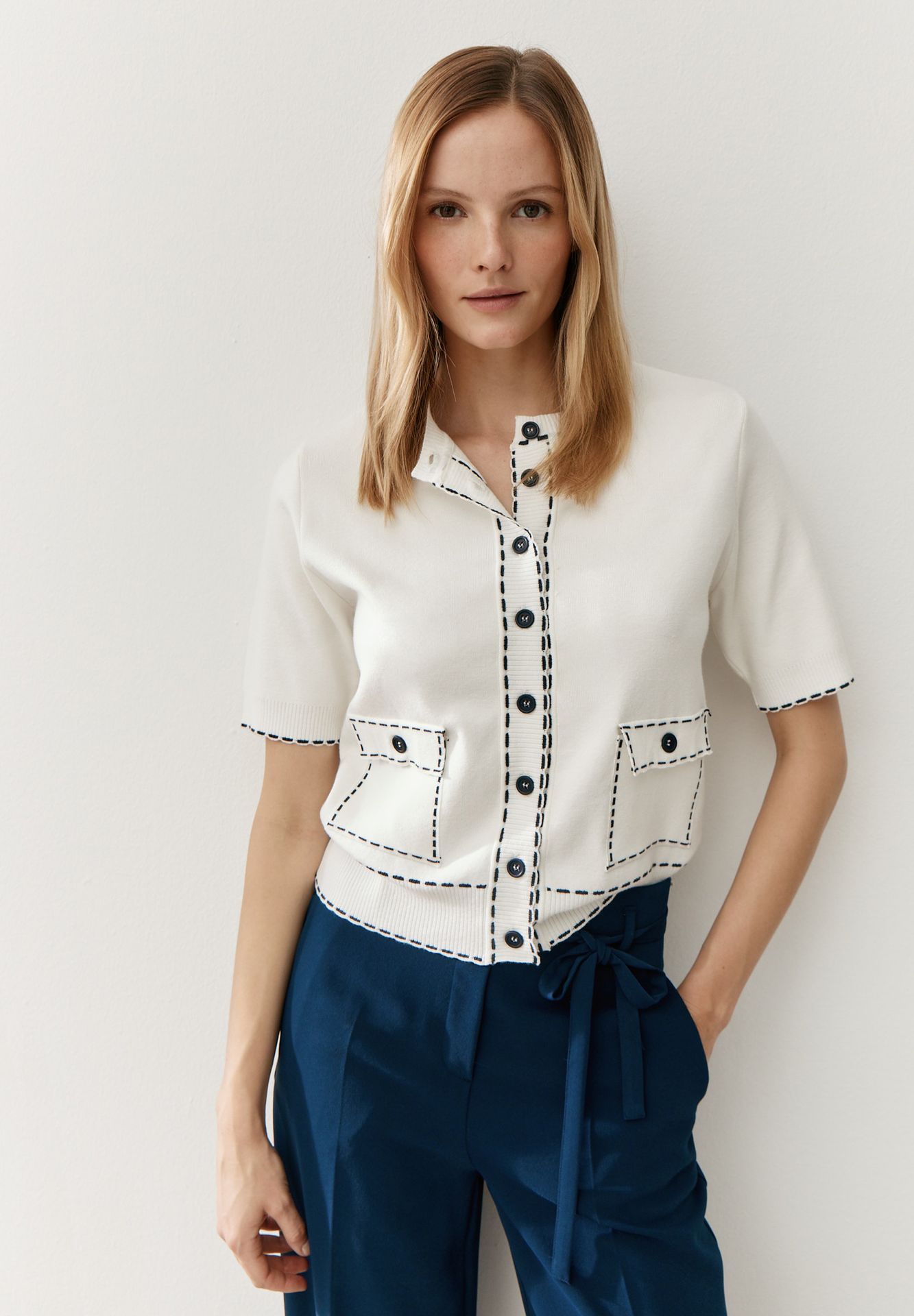 1/2 Arm Strick-Cardigan mit Kontrastnaht im Chanel-Stil aus Viskose-Mix
