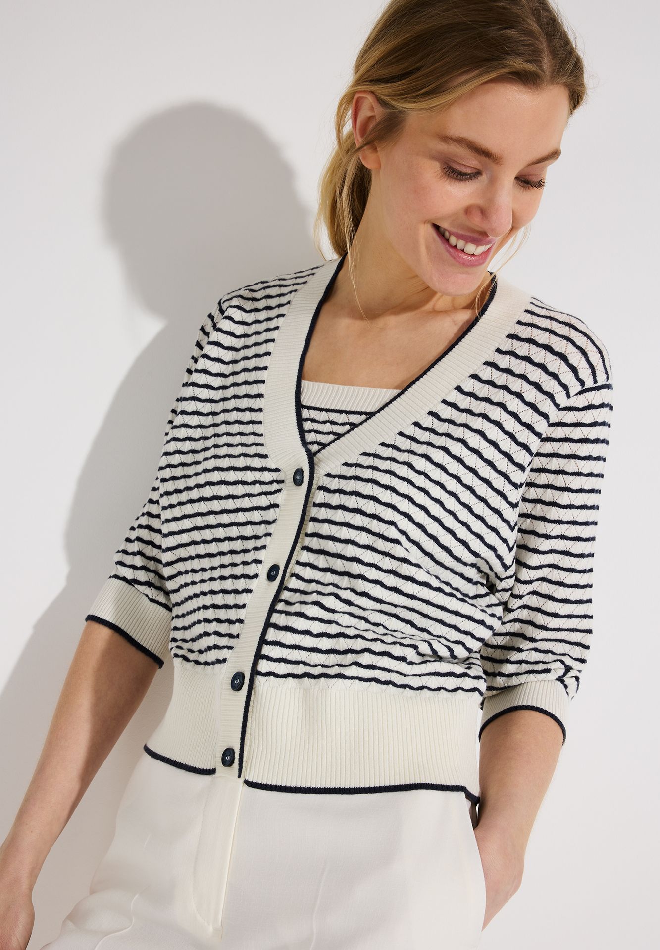 3/4 Arm-Strick-Cardigan mit feinem Ringel aus Viskose-Mix