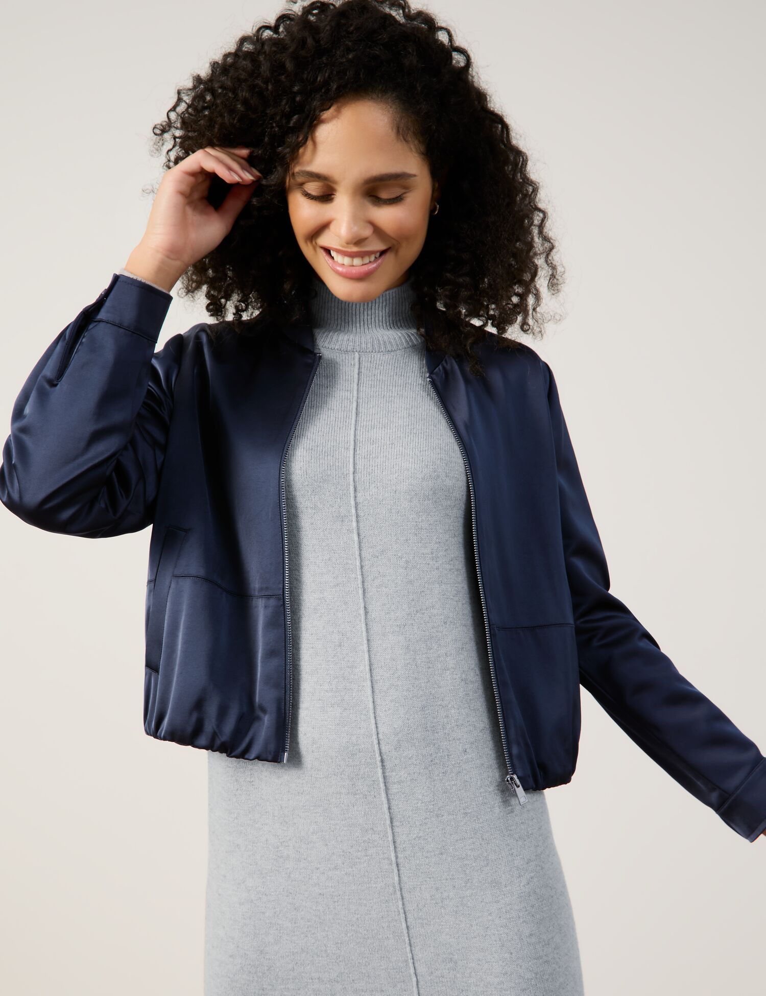 eleganter Satin-Blouson