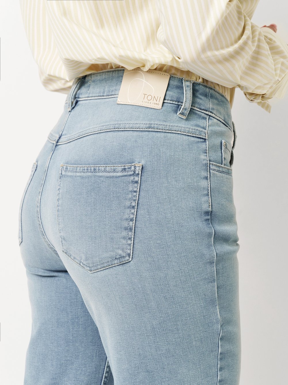 feminine Plus-Fit-Jeans "Ella Cropped"