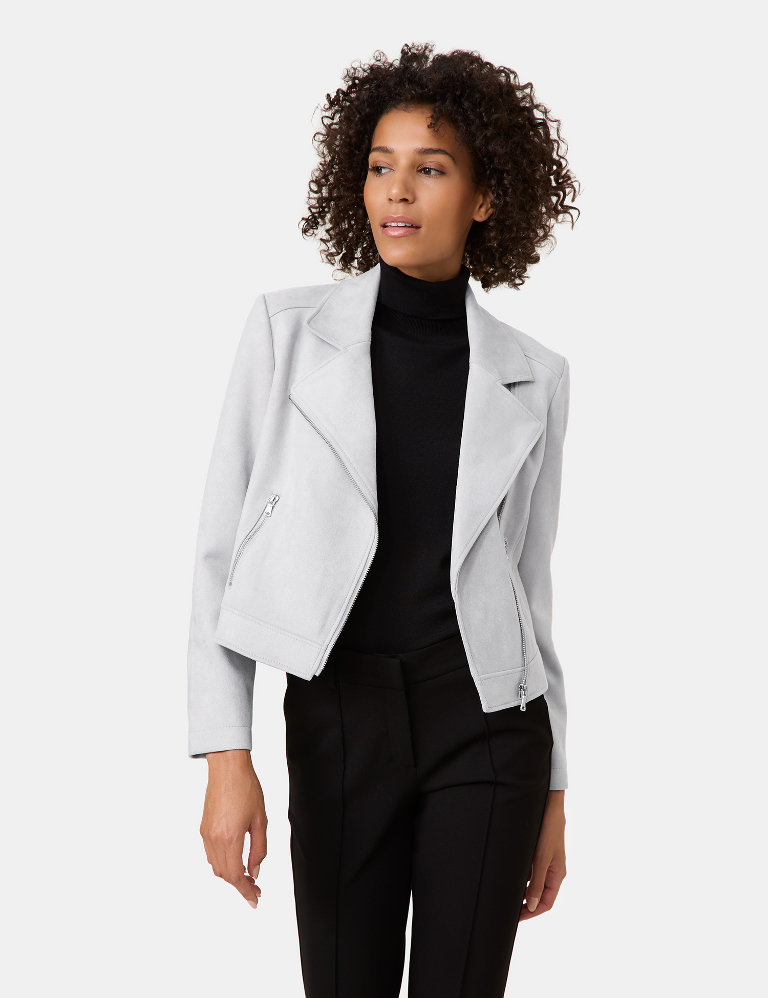 Modisch kurze Damenjacke im Bikerstil