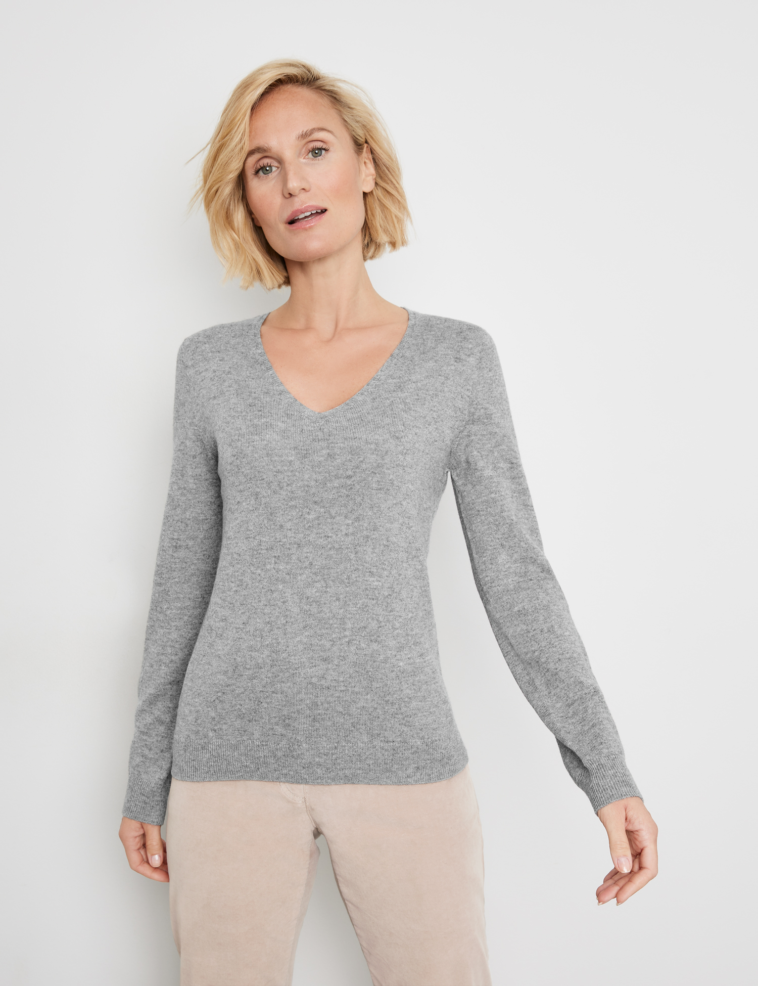 Woll-Pullover aus Leichtstrick mit Cashmere-Anteil