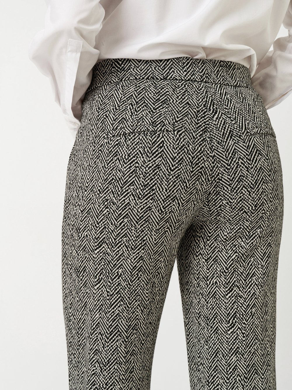 modisch-bequeme Damen-Schlupfhose "Jenny Wide Leg" im Heringbone-Dessin aus softem Baumwoll-Mix-Jersey